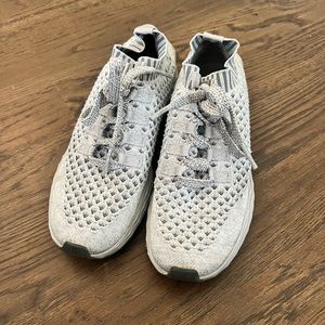 NOBULL gray knit tennis shoe size 8